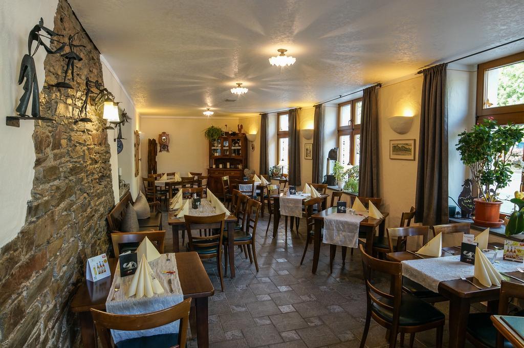 Moselland Hotel Im Enderttal Zum Onkel Willi Cochem Exteriér fotografie